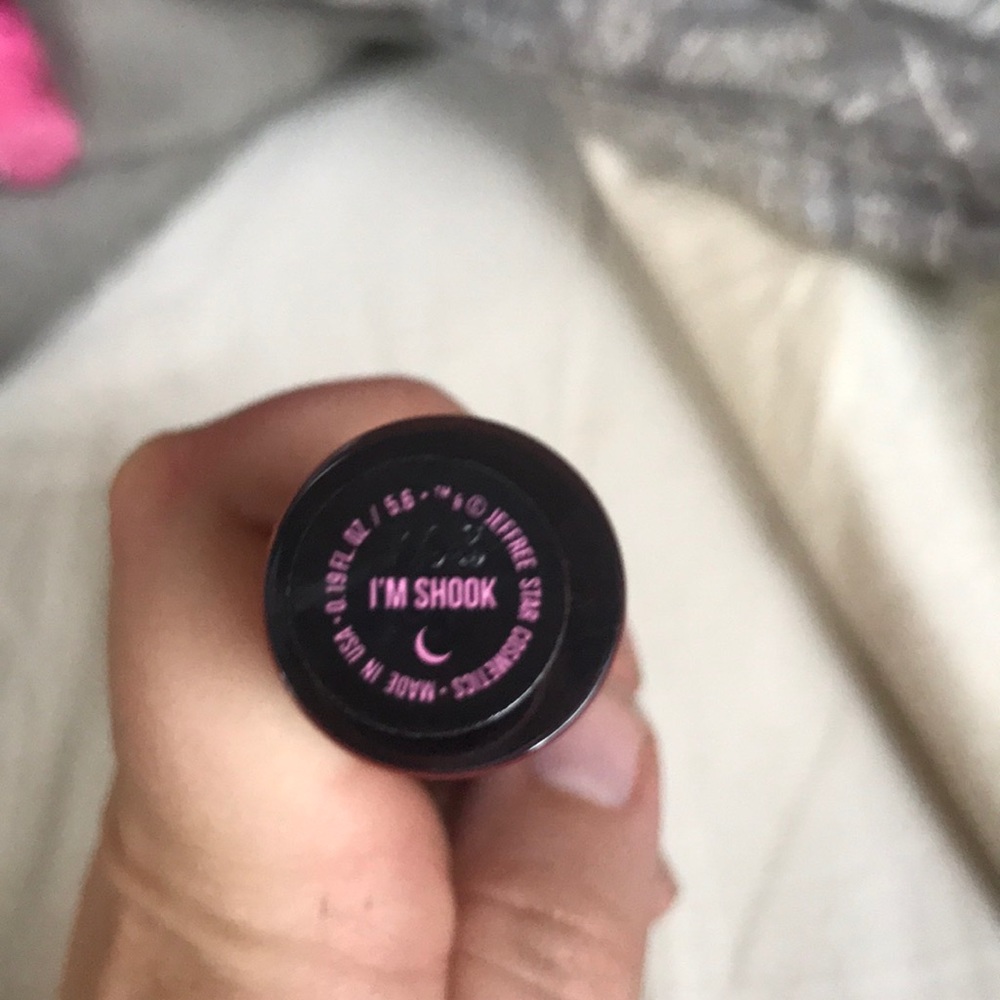 Jeffree Star lipstick